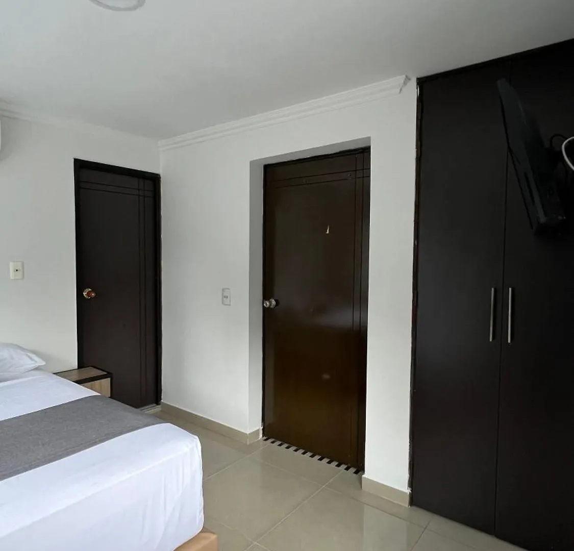 ***  Hotel Medellin 66 Colombia